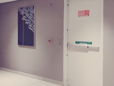 white emergency exit in case of fire in J7 emporium mall at b-17 islamabad
