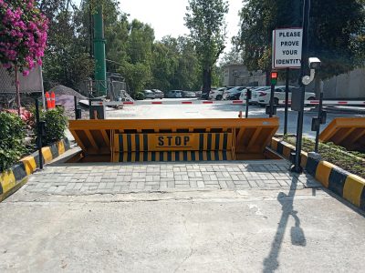 road blocker installed at entrance of world bank at G5 islamabad